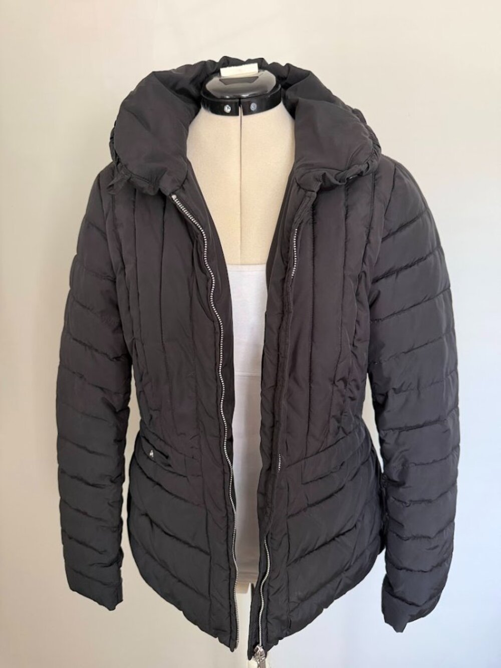 Geox Women`s Black Quilted Puffer Jacket Mid-Length Performance size 8